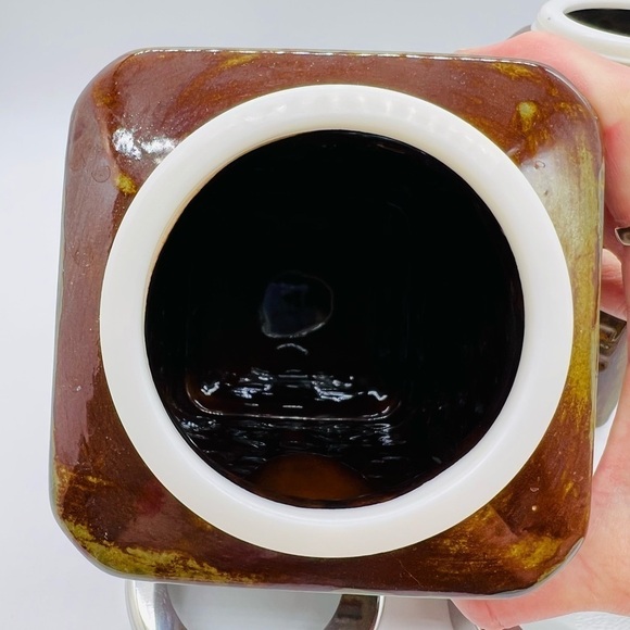 PIER 1 SET OF TWO BROWN GLAZED STONEWARE CANISTERS - Picture 14 of 14